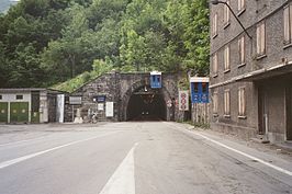 Tendapastunnel, tunnelmond aan Italiaanse zijde