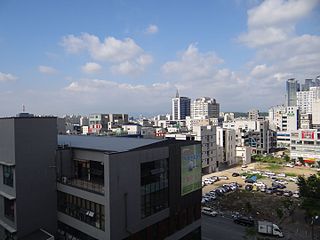 Jeonju, Južna Koreja (pogled iznad Hyoja Dong), June, 2016.