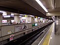 Midōsuji Line platforms