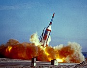 リトル・ジョーロケットのテスト打ち上げ、同試験はマーキュリー計画の帰還カプセルのテストを行った。