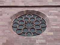 Thomaskirche in Straßburg, Westrose um 1200, Achtpass im Zentrum ausgereiften Maßwerks