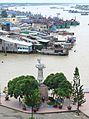 The center of Mỹ Tho with Nguyen Huu Huan statue