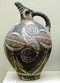 Ulcior, un exemplar al ceramicii de Kamares; 1850-1675 î.Hr,; ceramică; înălțime: 27 cm; de la Phaistos (Creta, Grecia); Muzeul Arheologic din Heraklion (Grecia)