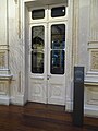 Palacio Pereira, fotografías durante tercer ciclo de visitas turísticas durante junio de 2021. Puerta de ingreso al Centro de Documentación "Roberto Montandon Paillard" del Consejo de Monumentos Nacionales.