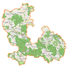 Mapa konturowa powiatu wałbrzyskiego, blisko centrum na lewo znajduje się punkt z opisem „Ratusz w Boguszowie-Gorcach”