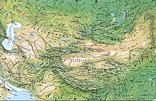 Mamp de la kaŭkaza montaro en la nordokcidenta, Mongolio en la nordorienta