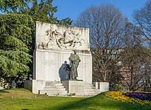 Monumento a Giuseppe Zanardelli in Via XX settembre a Brescia di Davide Calandra