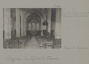 Intérieur de l'église de Vaulx avant 1914.