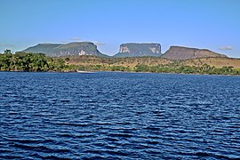 from left: Kurun tepui, Kusari tepui and Kuravaina tepui