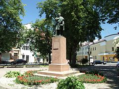 Estátua do poeta polonês Adam Mickiewicz