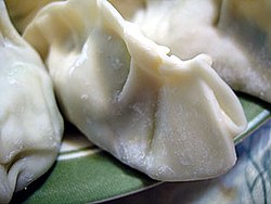 Jiaozi főzés előtt