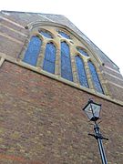 St Leonard's Church, near Wikimedia UK Offices 17.JPG