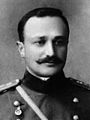Հայաստանի Առաջին Հանրապետության հրետանավոր գեներալներից մեկը՝ 1919 մարտի 27 - 1920 ապրիլի 3 հանրապետության ռազմական նախարար՝ գեներալ Քրիստափոր Արարատովը (1876-1937թթ.):