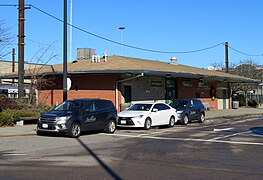 Former station building at Riverside, December 2018.JPG