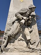 Détail du monument aux morts