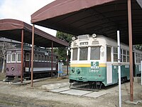 1（左） 大宮交通公園（京都市北区）※移転 かつて写真右側の1860とともに保存されていたが、大宮交通公園の再整備により2020年に大阪府交野市のハピネスパーク交野霊園に移転された。