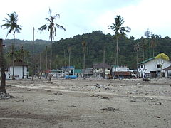 Таїландське узбережжя після цунамі 2004 року