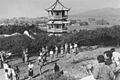 1934年德國女童軍在無錫梅園歡度復活節 German girls engaged in Easter egg hunt in Wuxi Mey Blossom Garden