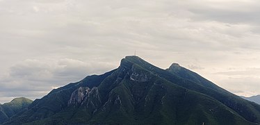 Cerro de la silla visto desde guadalupe