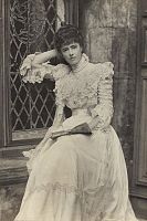 Georgina Ward, Countess of Dudley, asi 1902