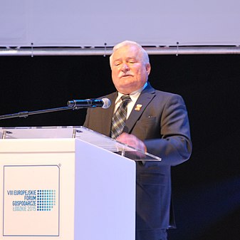 Lech Wałęsa Periodo (1990–1995)