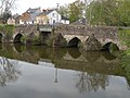 La Vilaine franchie par les vieux ponts.