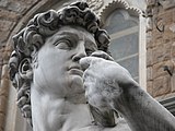 David. Detalle de retruque d'escultura de Miguel Ángel. Piazza della Signoria, Florencia