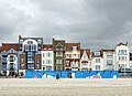 Cabanes de plage à Malo-les-Bains.