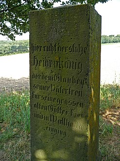 Staufenberg Gedenkstein Heidenkönig