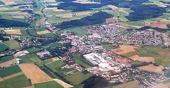 Taufkirchen with Himolla furniture factory IMG 0820.jpg