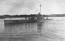 USS R-5 (SS-82).jpg