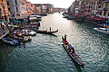 Góndolas en el Gran Canal, Venecia.