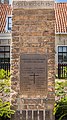 Oorlogsmonument 'As it nedich is'. Gemaakt door Jan van Luijn.