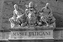 De ingang van de Vaticaanse musea