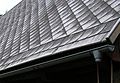 Oplechování okapu střechy pokryté vláknocementovými šablonami