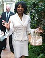 Oprah Winfrey, actriță, gazdă talk show și producătoare americană