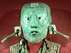 Máscara funeraria de jade de Pakal el Grande.