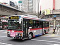 社番「A8748」の車両（淡島営業所配置で2007年度に導入した日野製48号車）