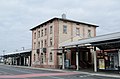 Ehemalige Güterabfertigung des Wechselbahnhofs der königlich bayerischen Ludwigs-Westbahn und Hessen, heute Busbahnhof