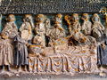 Relief z przedstawieniem ceremonii pochówku w krypcie katedry w Tortosie