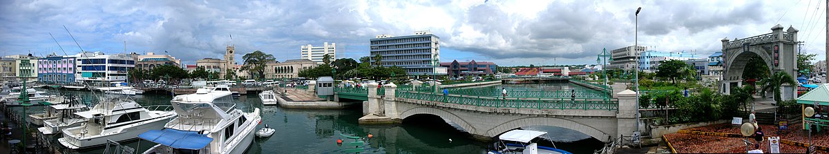 Bridgetown s mostom Chamberlain i zgradom parlamenta