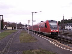 Eifel-Mosel-Express mit Baureihe 612 in Kall (2007)
