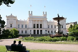 Ndërtesa kryesore e Universitetit të Lundit, e ndërtuar në vitin 1882.