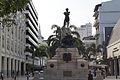 Statua di Sucre in Plaza de Administración a Guayaquil