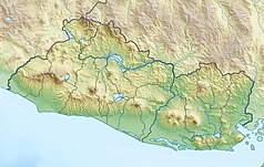 Mapa konturowa Salwadoru, po lewej znajduje się czarny trójkącik z opisem „Santa Ana”