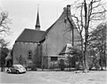 De kerk gezien vanuit het westen (1955)