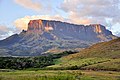 Monte Roraima, anns a' phàirce nàiseanta Canaima National Park san earra-dheas na Beiniseala.