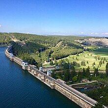 Presa de Aguilar de Campoo por Andrea gama - Jaski