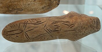 Upper Paleolithic art, extremely stylized sculpture, Anthropos, Brno, 187944 (cropped).jpg
