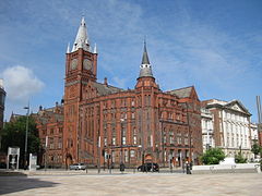 El Red Brick Victoria Building en la Universidad de Liverpool (1889-1892), obra neogótica de Alfred Waterhouse